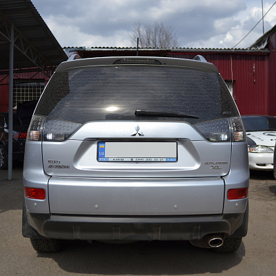 Mitsubishi Kiko Outlander XL11